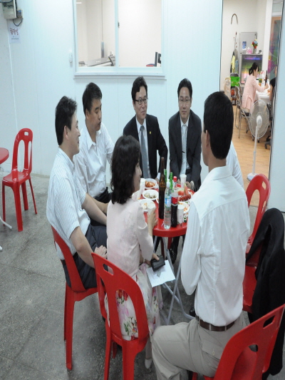 110407_signbi123741.JPG